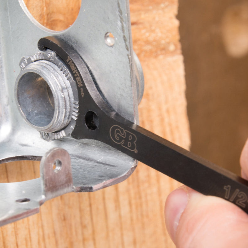  [AUSTRALIA] - Gardner Bender LNW-KIT Locknut Wrench Kit, ½ & ¾ Inch., Loosen / Tighten locknuts, Steel Construction fits UL locknuts, 2 Pk. Bundle, Black 2-pack Bundle