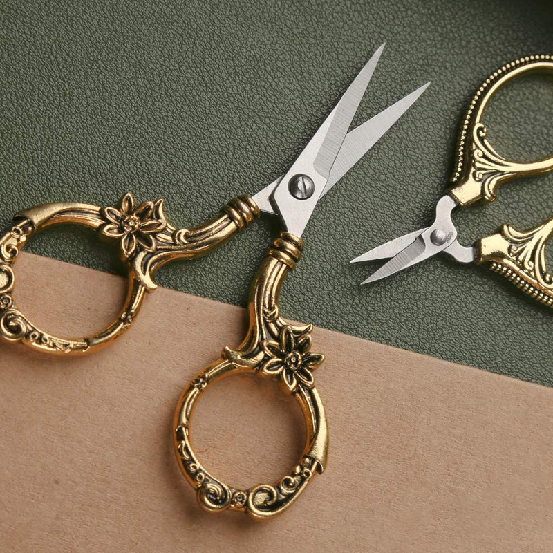  [AUSTRALIA] - 2 Pair Embroidery Scissors, Classic Daisy Design Scissors Sharp Tip Stainless Steel, Vintage Sewing Scissors DIY Tools Dressmaker Small Scissor for Fabric, Embroidery, Craft, Needlework (Golden)