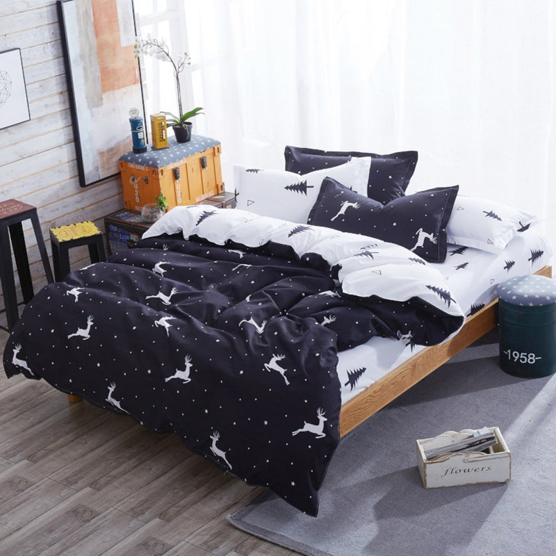  [AUSTRALIA] - Christmas Deer Duvet Cover Set with Zipper Reversible Bedding Set for Girls Boy Kids (Full, Black and White) Full