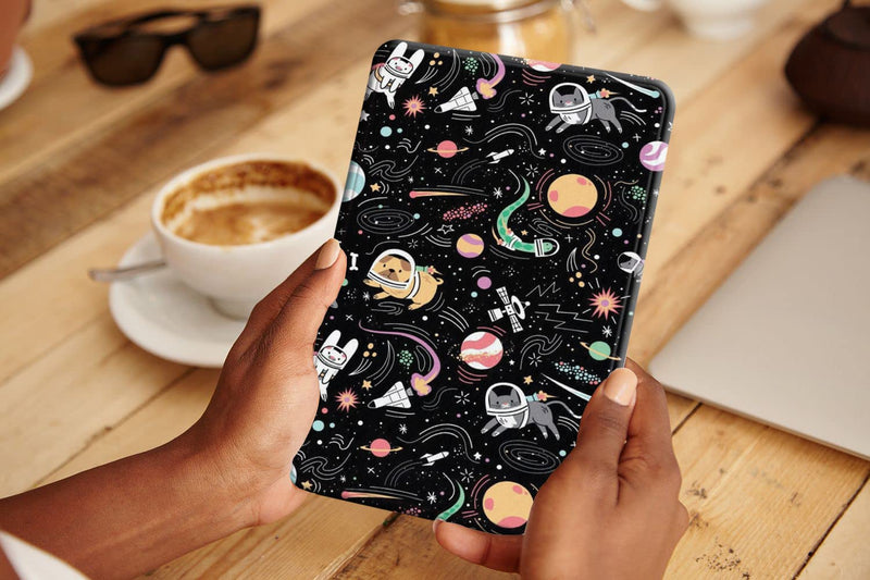  [AUSTRALIA] - Case for Kindle Paperwhite 11th Generation Case Cute 6.8 inch Kindle Paperwhite Signature Edition Case 2021 Released Kawaii Space Cat Slim Protective Shell Cover for 6.8'' Kindle Paperwhite 11 Gen