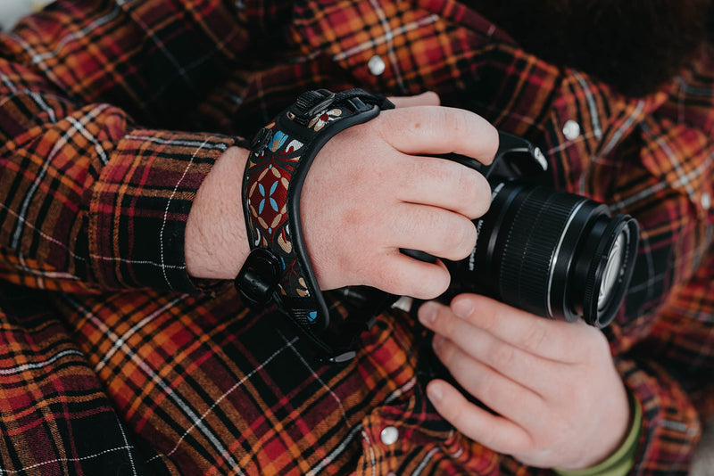  [AUSTRALIA] - Camera Hand Wrist Strap Red Woven, Padded Rapid Fire Secure Camera Grip, Compatible with Mirrorless and DSLR Cameras, Best Gift for Photographers, Camera Straps for Photographers