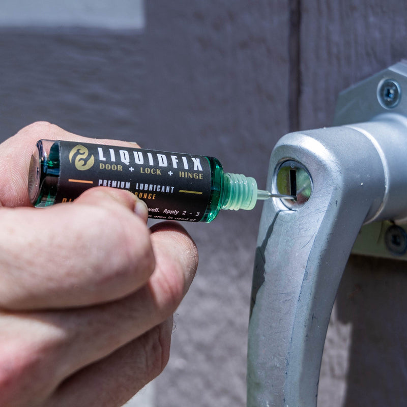  [AUSTRALIA] - LIQUIDFIX LiquidFix Door, Lock, and Hinge Lubricant | 4 oz Dropper + 0.5 Needle Combo Pack Door & Sliding Long-Lasting Squeaky Oil for Hinges Glass Doors