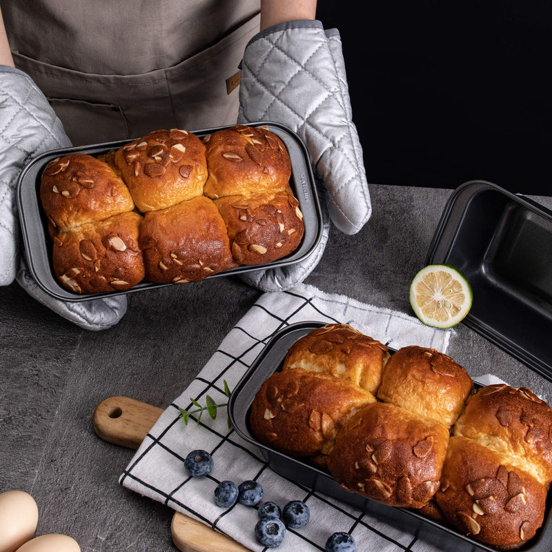  [AUSTRALIA] - KITESSENSU Bread Pans for Baking, Nonstick Carbon Steel Loaf Pan, 10 x 5 Inch, Set of 4, Oven Mitt Included 4 Pans + 1 Oven Mitt