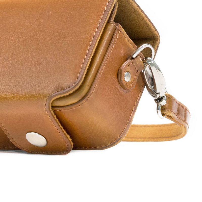  [AUSTRALIA] - MegaGear Leather Camera Case with Strap Compatible with Sony Cyber-Shot DSC-RX100 VII, DSC-RX100 VI, DSC-RX100 V, DSC-RX100 IV with 24-70mm Lens, DSC-RX100 III, DSC-RX100 II Light Brown
