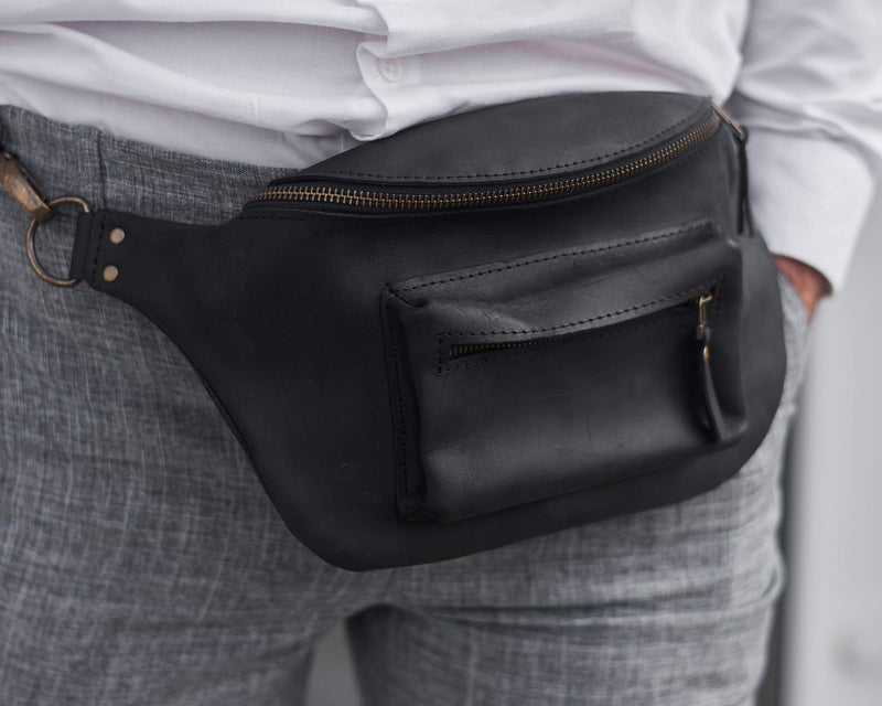 INCARNE Leather Fanny Pack Made of Full Grain Leather - LeoForward Australia