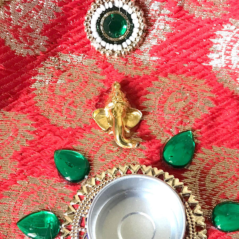  [AUSTRALIA] - DBY Pooja Thali with Haldi Kumkum Holder Decorative Small Ganesha Face Stainlees Steel Plate Celebrate Your Festival with This Colorful Pooja Thali with Nice Red Combination Thali