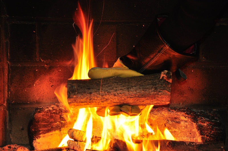  [AUSTRALIA] - 14.5" Long Premium Leather Gloves, BBQ gloves, Grill and Fireplace Gloves, Cotton lining with Kevlar stitch, Heat Resistant Gloves, animal handling gloves, bite-proof gloves Suede Finish Overall