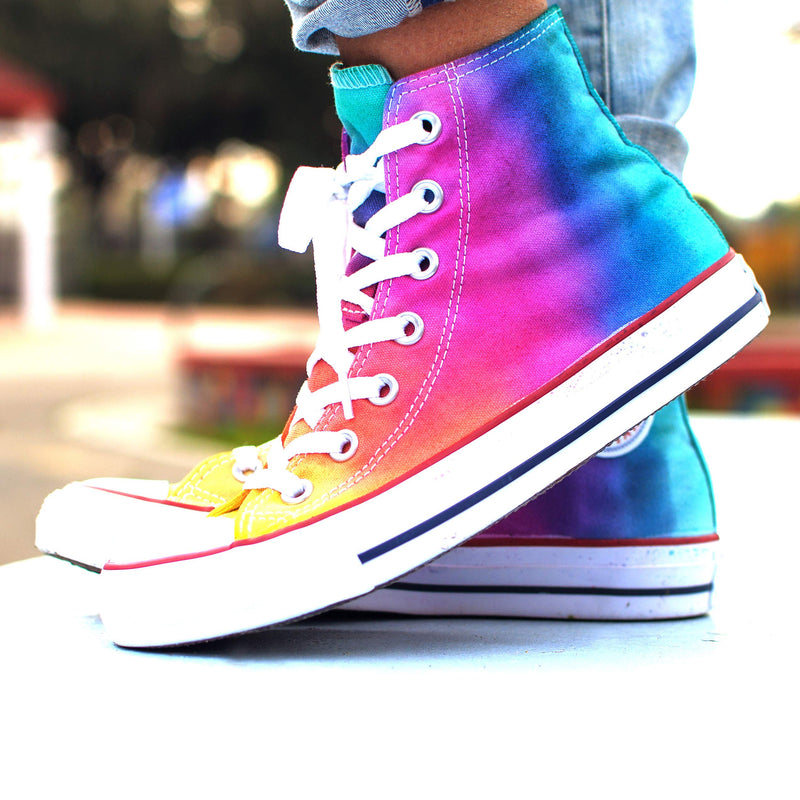 Tulip One-Step Tie-Dye Kit 15-Color Party Kit, Standard, Rainbow - LeoForward Australia