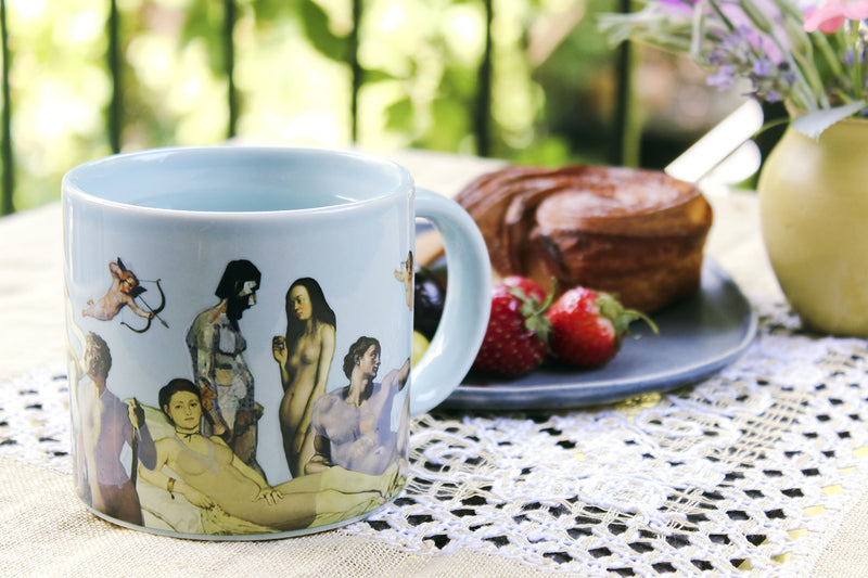  [AUSTRALIA] - Great Nudes Heat Changing Coffee Mug - Add Hot Liquid and Watch the Figures Change From Prudes to Nudes - Comes in a Fun Gift Box Blue