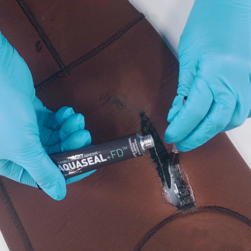  [AUSTRALIA] - GEAR AID Aquaseal FD Flexible Repair Adhesive for Outdoor Gear and Vinyl, Clear Glue .75 Oz
