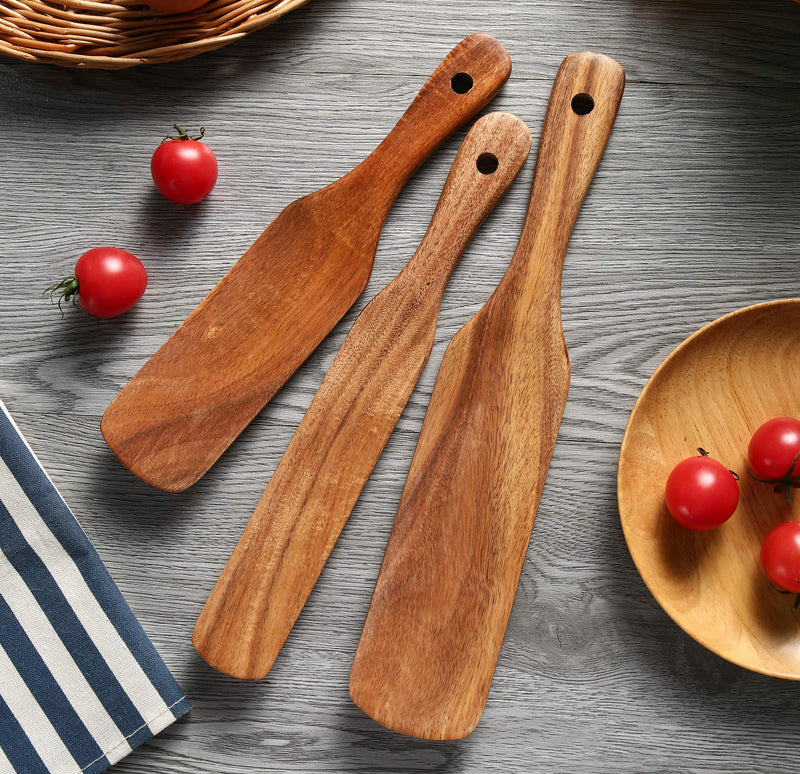  [AUSTRALIA] - Wooden Cooking Utensils, NAYAHOSE 4 Pcs Natural Teak Kitchen Utensil Set Heat Resistant Non Stick Wood Cookware with Hanging Hole, Slotted Spurtle Spatula Sets for Stirring, Mixing, Serving