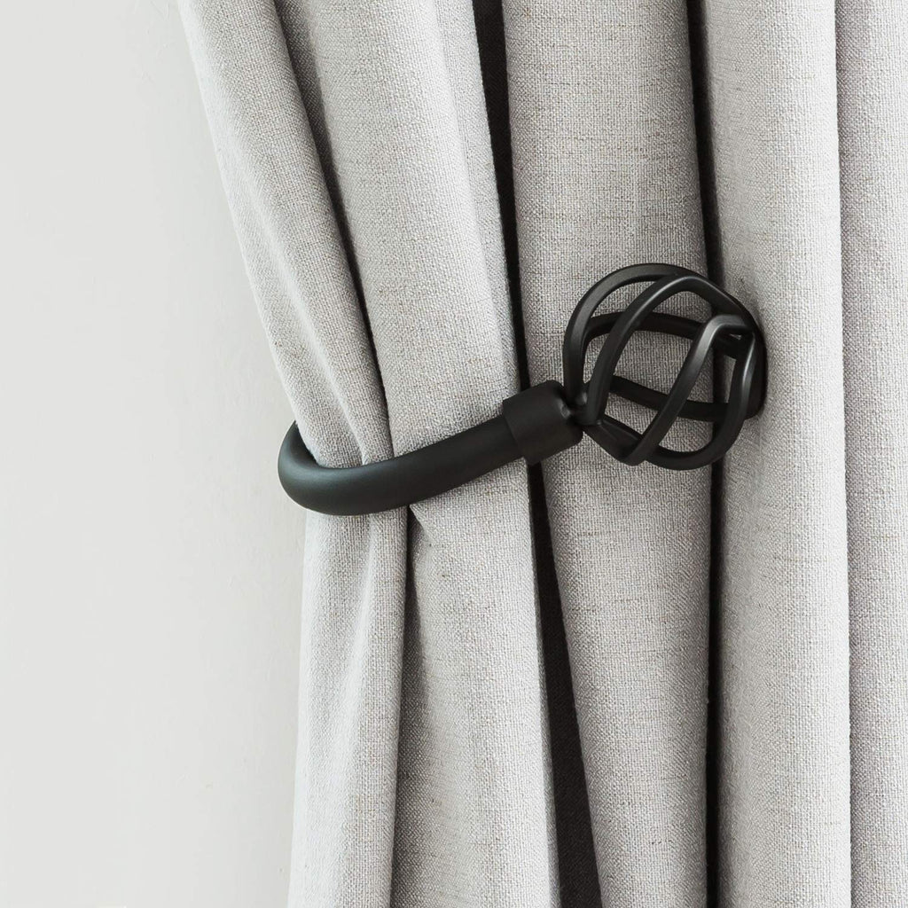  [AUSTRALIA] - HEYIHUI Curtain Holdbacks, Decorative Curtain Hooks for Drapes, Black Matte Metal Wall Mounted Curtain Holders for Curtain Tiebacks for Drapery Set of 2 (Curved)
