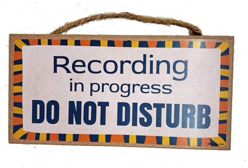  [AUSTRALIA] - Brixta Studio Recording in Progress Do Not Disturb Door Sign for Musicians Podcasters Videographers - Hanging Wooden Plaque - 10 x 5 Inches